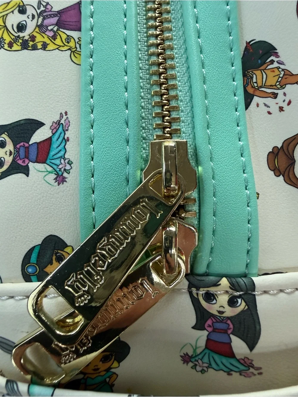 Disney **nwt minor